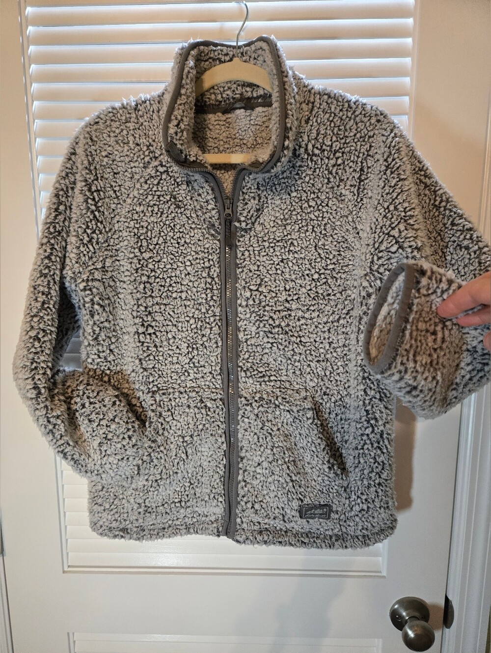 Eddie Bauer Gray Plush Sherpa Soft Full-Zip Pockets Jacket M/L
